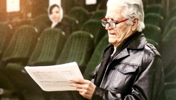 برگزاری نخستین سالگرد وداع با استاد احمد پژمان در لارستان