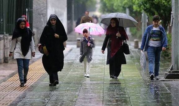 پیش‌بینی وضعیت هوا از امروز تا شنبه اعلام شد/ شمال و غرب کشور گرفتار باد و رگبار باران