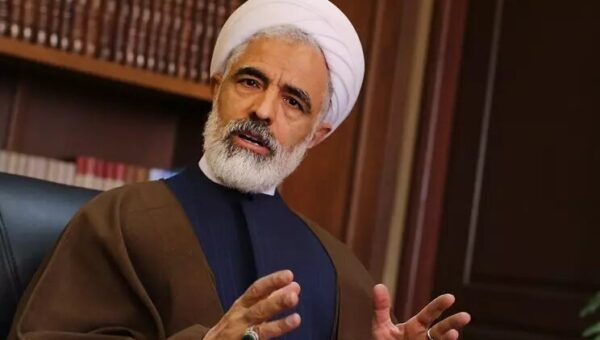 معاون پزشکیان: باید به «منشور برادری» امام بازگشت/ دشمن تلاش می‌کند گروه‌های اجتماعی را به جان هم بیندازد