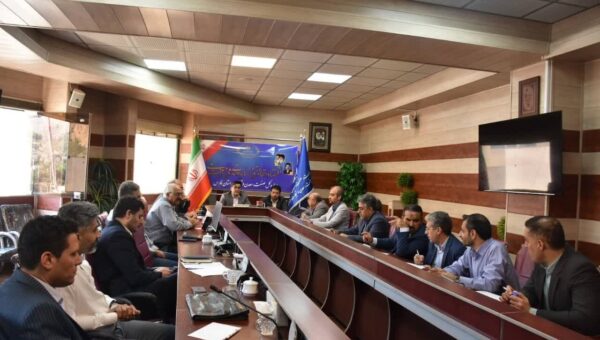 بررسی موانع فعالیت ۱۵ بنگاه اقتصادی و واحد تولیدی در فارس