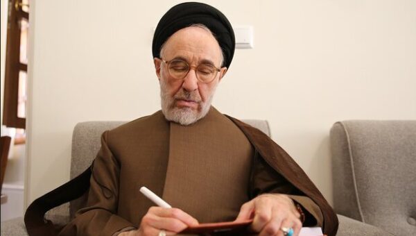 تمجید خاتمی از سخنرانی شجاعانه پزشکیان/ کم‌هزینه‌ترین و مؤثرترین مسیر برون‌رفت از بحران را بیابید