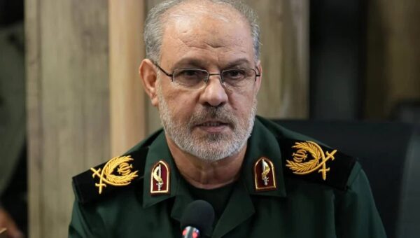 هشدار سخنگوی سپاه به آمریکا؛ درگیری‌ها شکل دیگری بگیرد، سلاح‌ جدید به میدان می‌آوریم /۲۵ سال است می‌گویند ایران چند هفته تا ساخت سلاح هسته‌ فاصله دارد