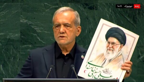 پزشکیانی که در سازمان ملل سخنرانی کرد همان کسی است که  بدون ترس  در راهپیمایی روز قدس حضور داشت