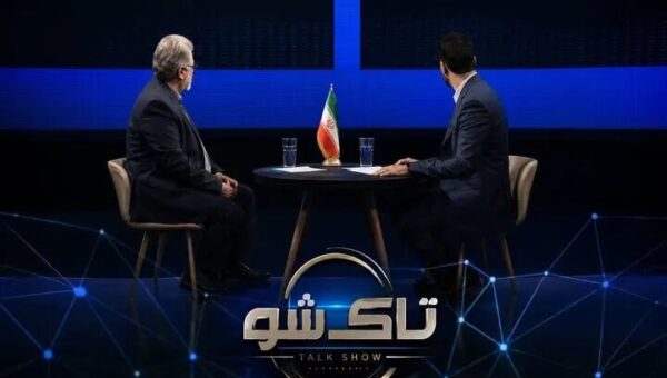 اینکه  هنرمندان در مصاحبه ها به جای پرداختن به مسائل هنری، پته یکدیگر را روی آب بریزند و دعوای خود را علنی کنند چه سودی برای مخاطب دارد؟
