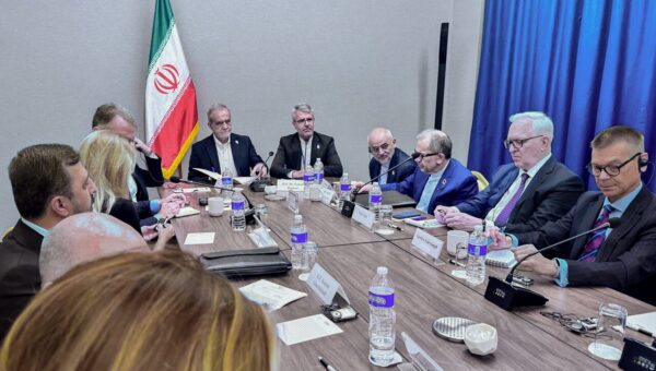 نشست پزشکیان با مدیران ارشد رسانه‌های آمریکایی در نیویورک +تصویر
