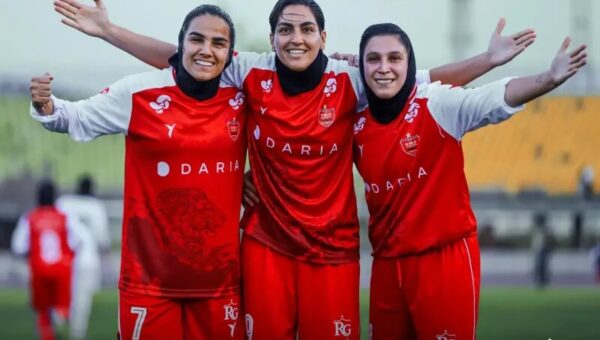 برد پرسپولیس در لیگ برتر در روز باخت استقلال