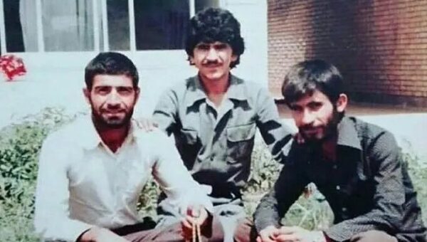 حسین پناهی در ۲۴ سالگی، در لباس نظامی و در اوایل جنگ؛ سال ۵۹ / عکس